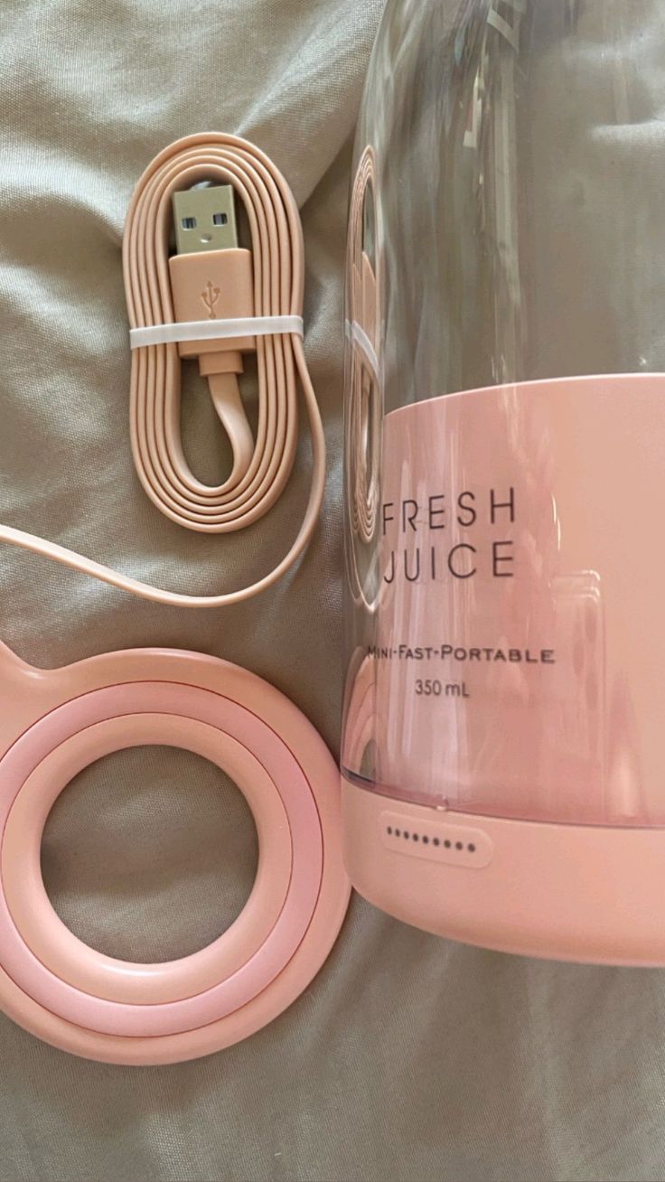 Portable Blender USB Rechargeable Mini Juice Blender